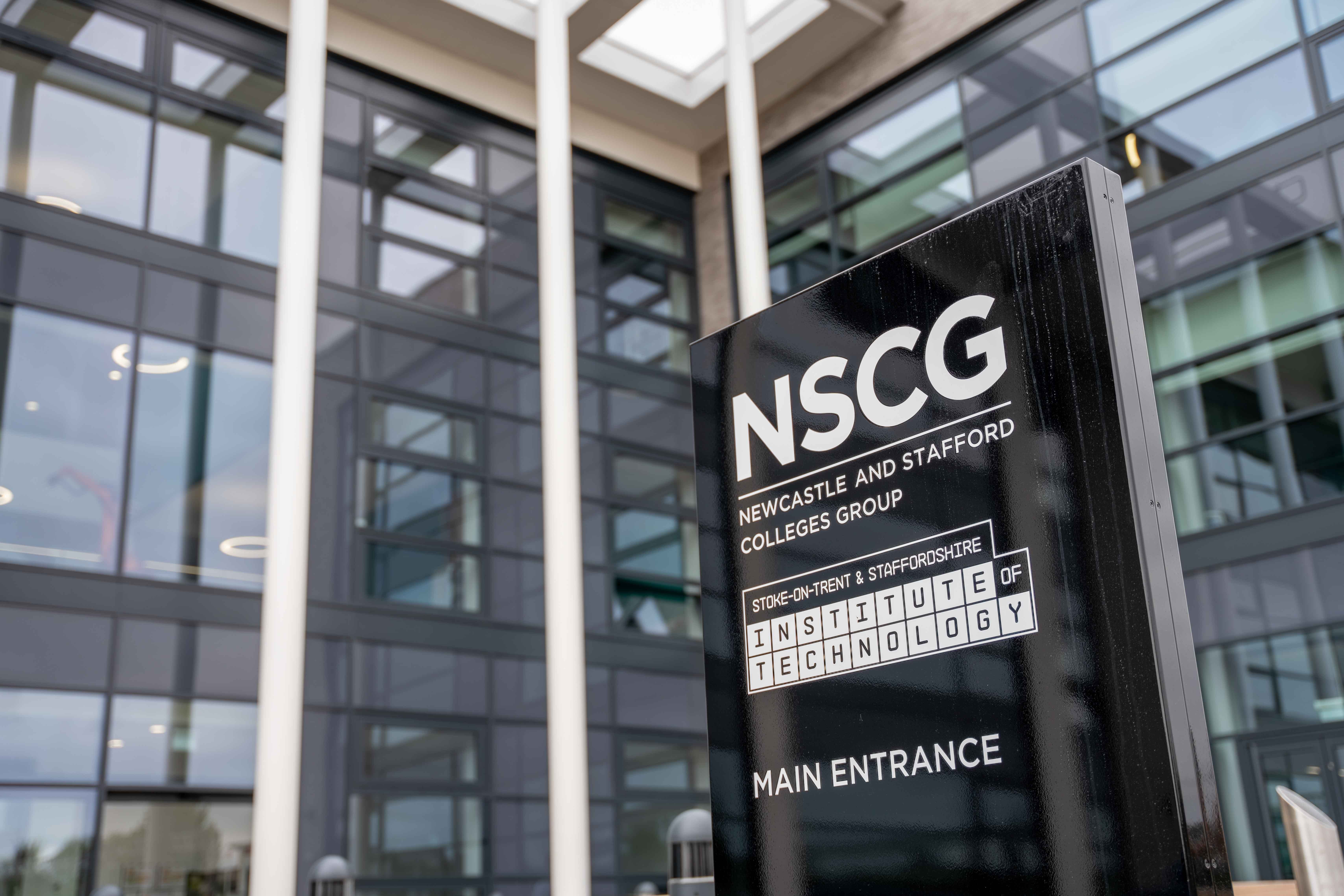 Io T SEPTEMBER2025 120