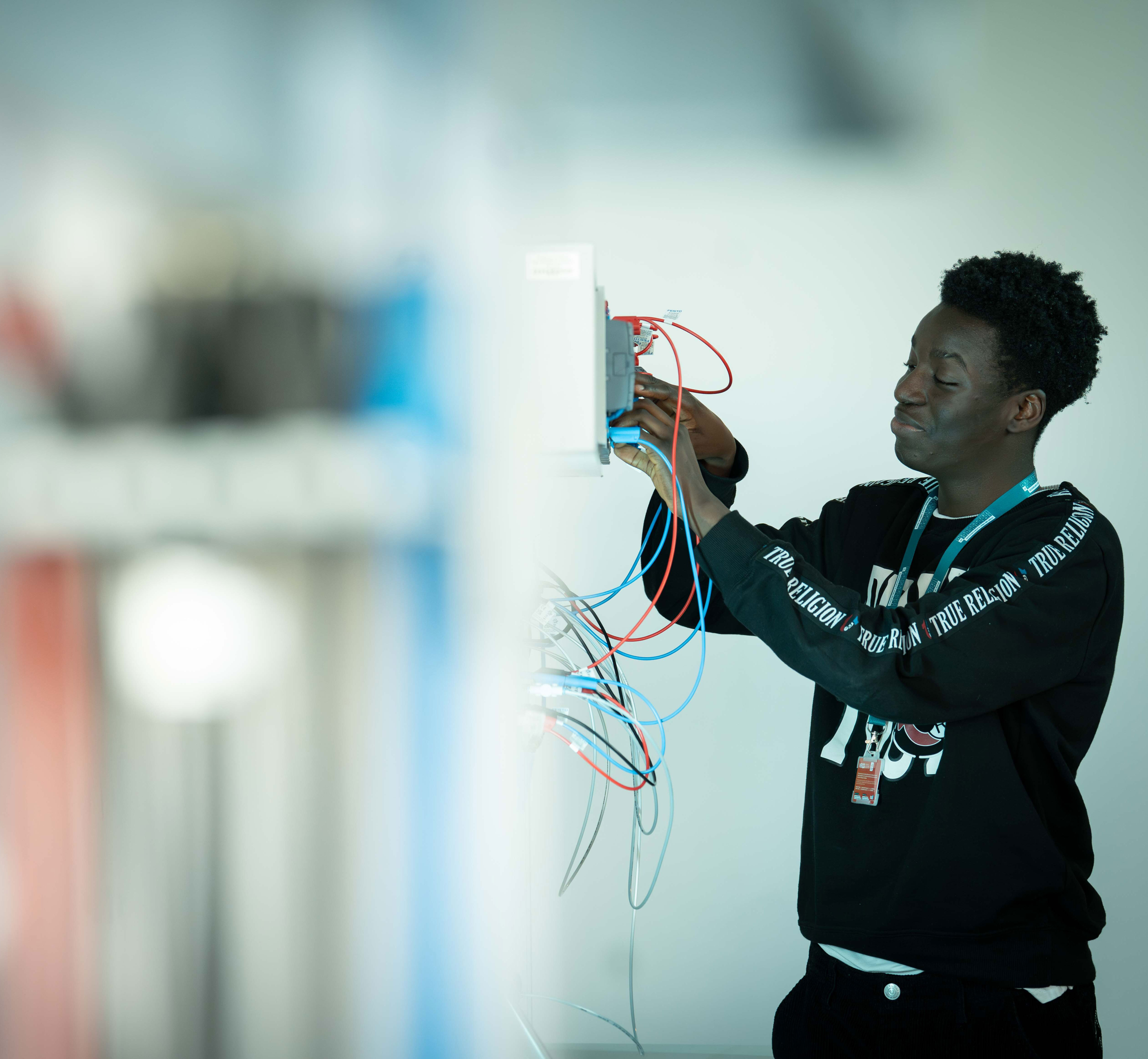 Io T CAMPAIGN 235 Cropped